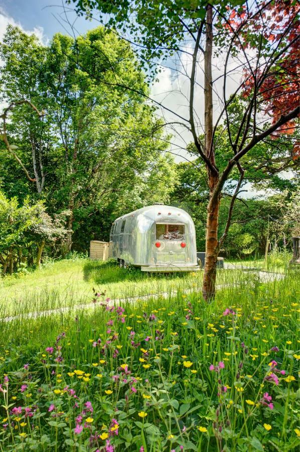 The Airstream Villa Penryn Ngoại thất bức ảnh